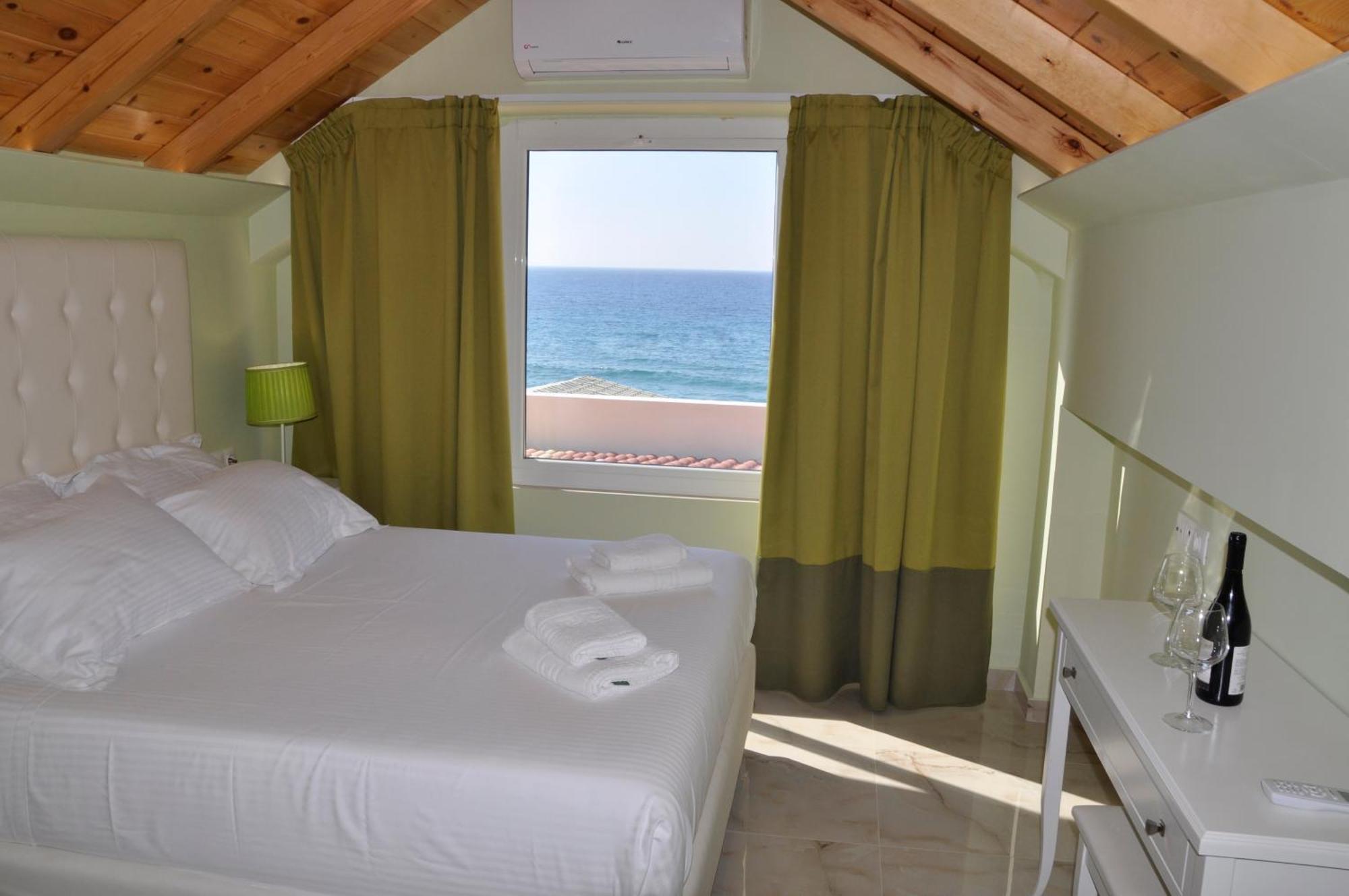 Agios Gordios Beach Resort Ngoại thất bức ảnh